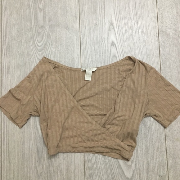 Tan forever21 crop top - Picture 1 of 2